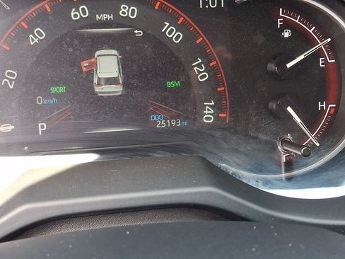 Certified 2025 Toyota RAV4 XLE AWD/4WD image 24