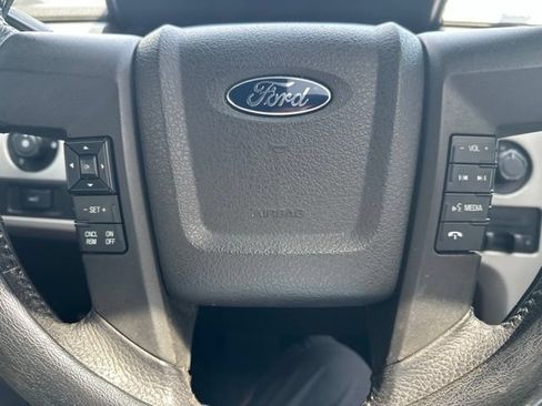 Used 2014 Ford F150 FX4 w/ Equipment Group 402A Luxury AWD/4WD image 22