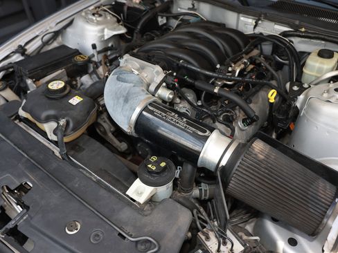 Used 2006 Ford Mustang GT Premium RWD image 54