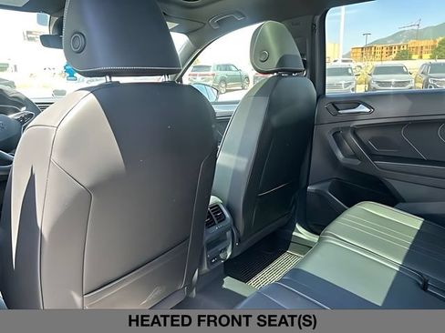 Used 2022 Volkswagen Tiguan SE R-Line AWD/4WD image 16