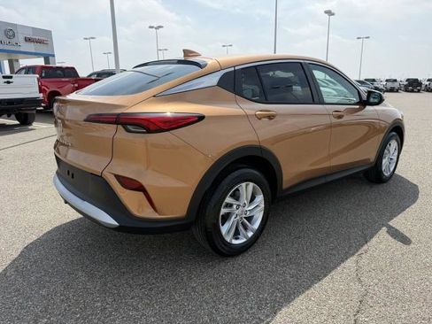 New 2026 Buick Envista Preferred image 9