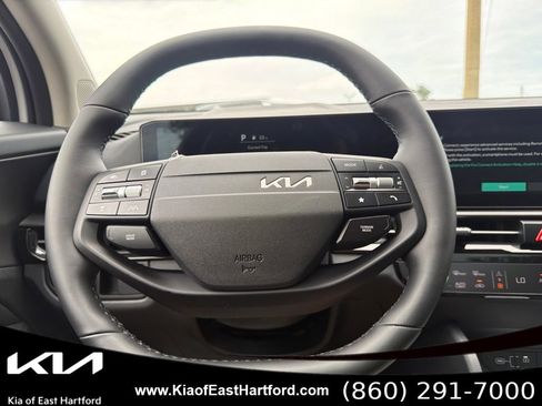 New 2026 Kia Sportage EX AWD/4WD image 34