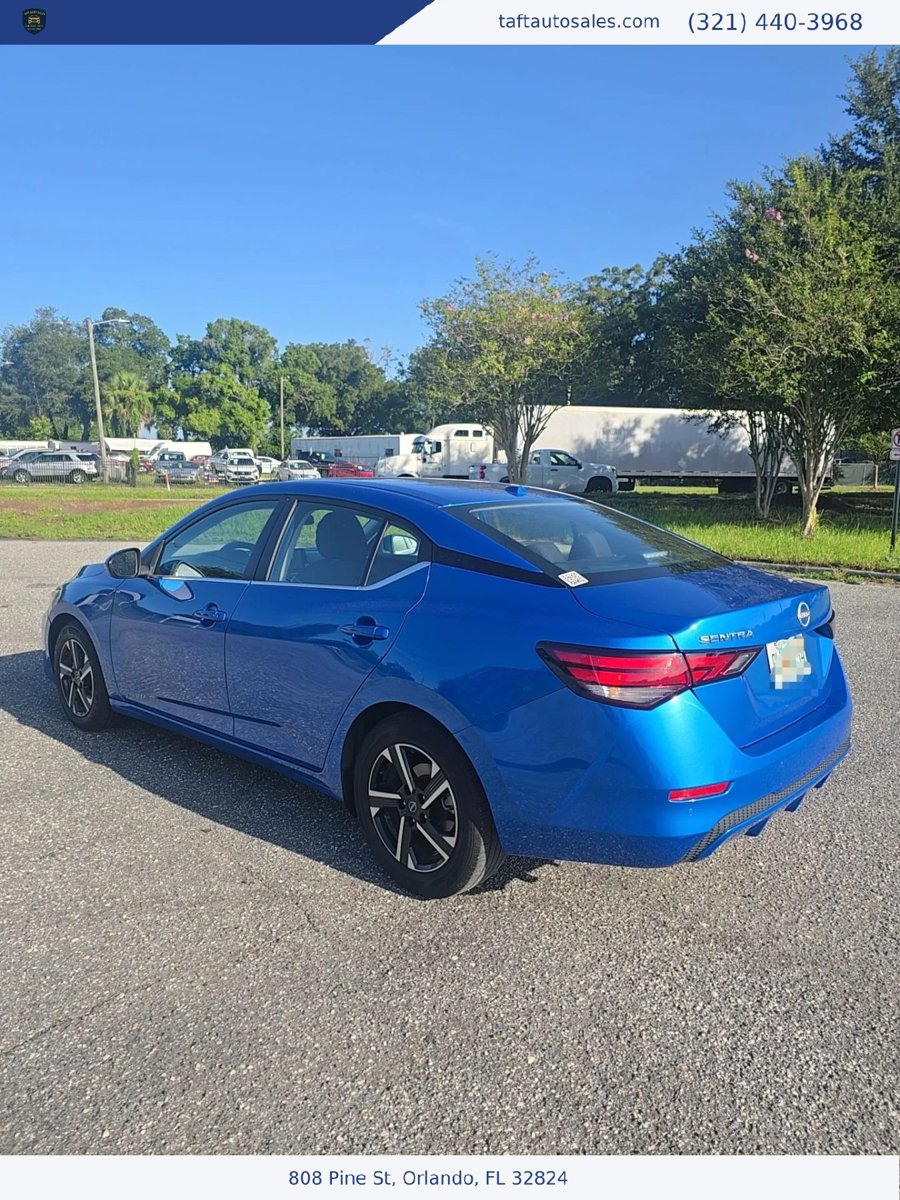 Used 2025 Nissan Sentra SV FWD image 7