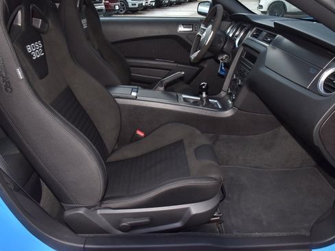 Used 2013 Ford Mustang Boss 302 image 18