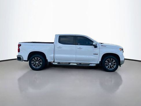 Used 2023 Chevrolet Silverado 1500 LT AWD/4WD image 8