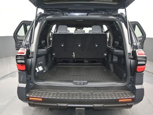 New 2026 Toyota 4Runner SR5 image 13