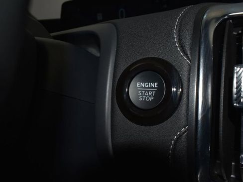 Used 2025 Ford Expedition Platinum w/ Stealth Performance Package image 19