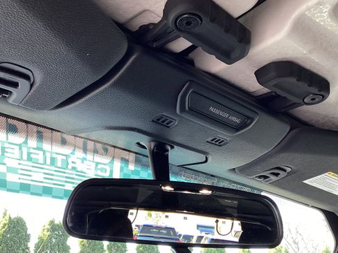 Used 2023 Jeep Wrangler Unlimited Sport AWD/4WD image 36