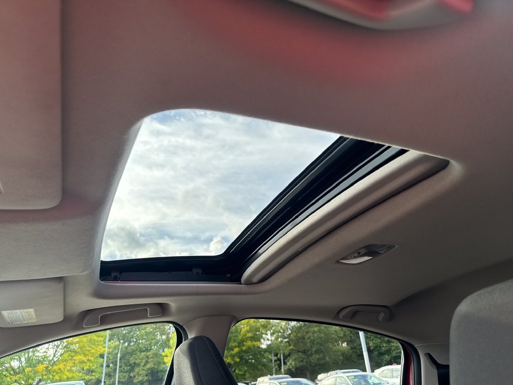 Used 2020 Honda HR-V EX image 37