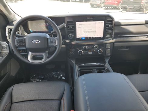 New 2026 Ford F350 Lariat w/ Black Appearance Package image 15