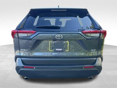 Certified 2025 Toyota RAV4 XLE AWD/4WD image 5