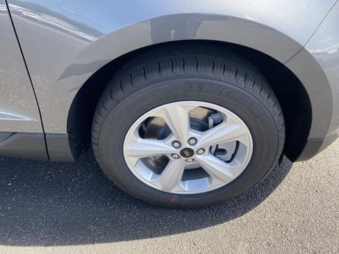 New 2024 Ford Edge SE image 5