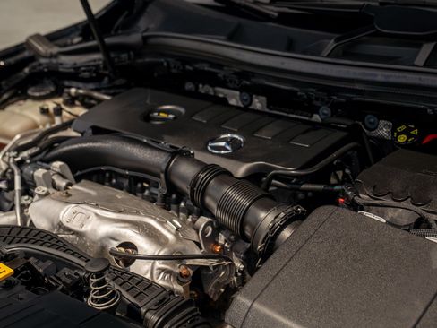Certified 2023 Mercedes-Benz GLA 250 image 30