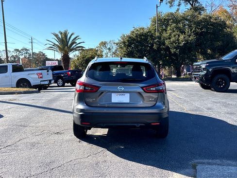 Used 2022 Nissan Rogue Sport SV image 20