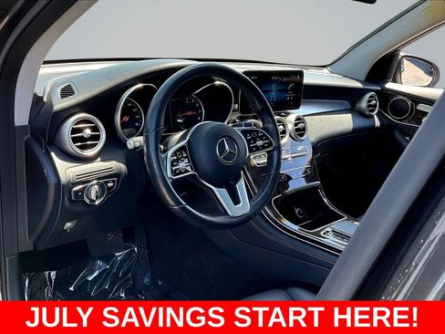 Used 2021 Mercedes-Benz GLC 300 w/ Premium Package image 21