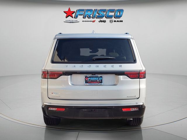 Used 2022 Jeep Wagoneer Series II w/ Flexible Seating Group AWD/4WD image 6