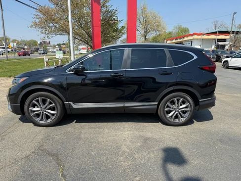 Used 2020 Honda CR-V Touring image 2