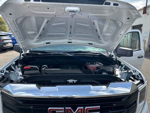 New 2026 GMC Sierra 1500 Pro w/ Pro Value Package image 29