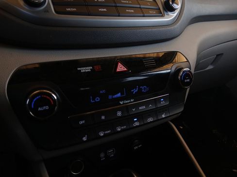 Used 2018 Hyundai Tucson Value w/ Cargo Package image 20