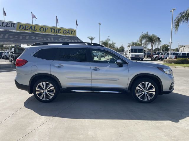 Used 2022 Subaru Ascent Touring AWD/4WD image 9