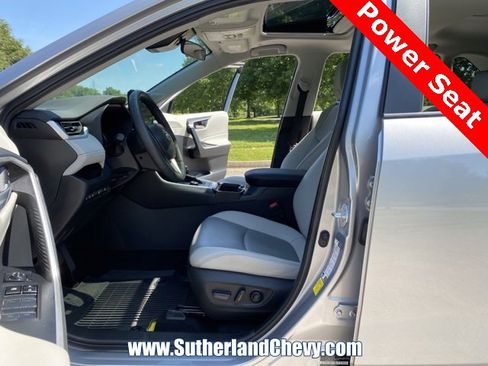 Used 2024 Toyota RAV4 XLE Premium image 16