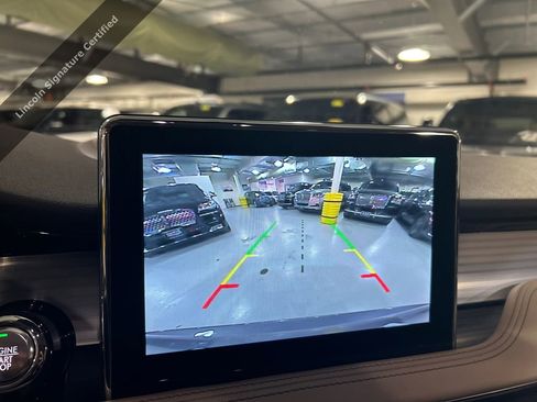 Used 2022 Lincoln Corsair AWD w/ Equipment Group 101A image 17