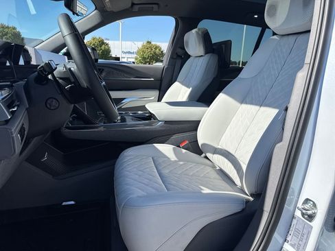 New 2026 Cadillac Escalade IQ Sport 1 w/ LPO, Floor Liner Package image 15