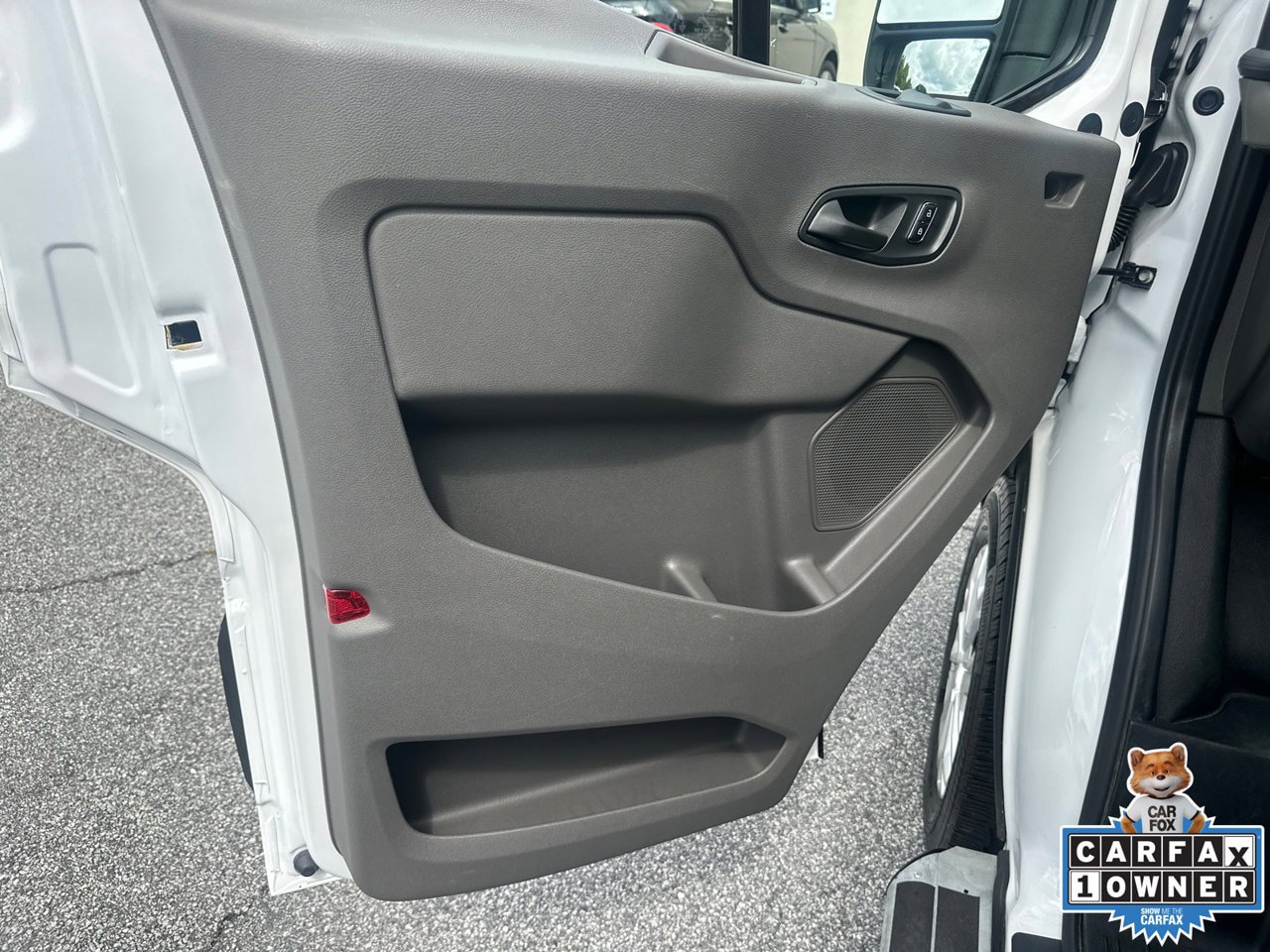 Used 2025 Ford Transit 250 Low Roof w/ Exterior Upgrade Package RWD image 10