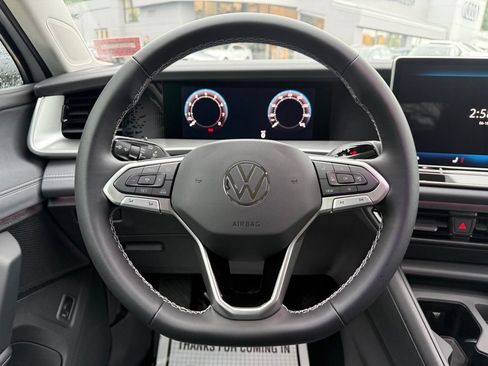 New 2026 Volkswagen Tiguan SE AWD/4WD image 33
