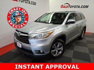 Used 2015 Toyota Highlander XLE video 1