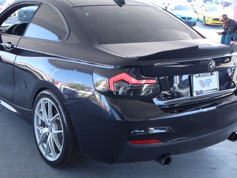 Used 2017 BMW M240i Coupe image 9