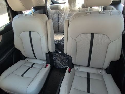 New 2026 MAZDA CX-90 3.3 Turbo w/ Premium Sport Pkg image 10