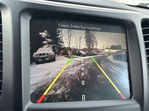 Used 2016 Jeep Cherokee Limited image 13