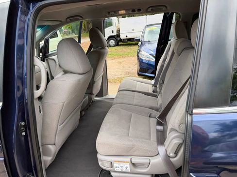 Used 2016 Honda Odyssey SE image 13