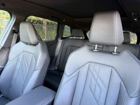 Used 2025 BMW X3 xDrive30i w/ M Sport Package image 22