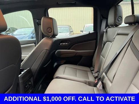 Used 2023 Chevrolet Colorado ZR2 w/ ZR2 Convenience Package III AWD/4WD image 13