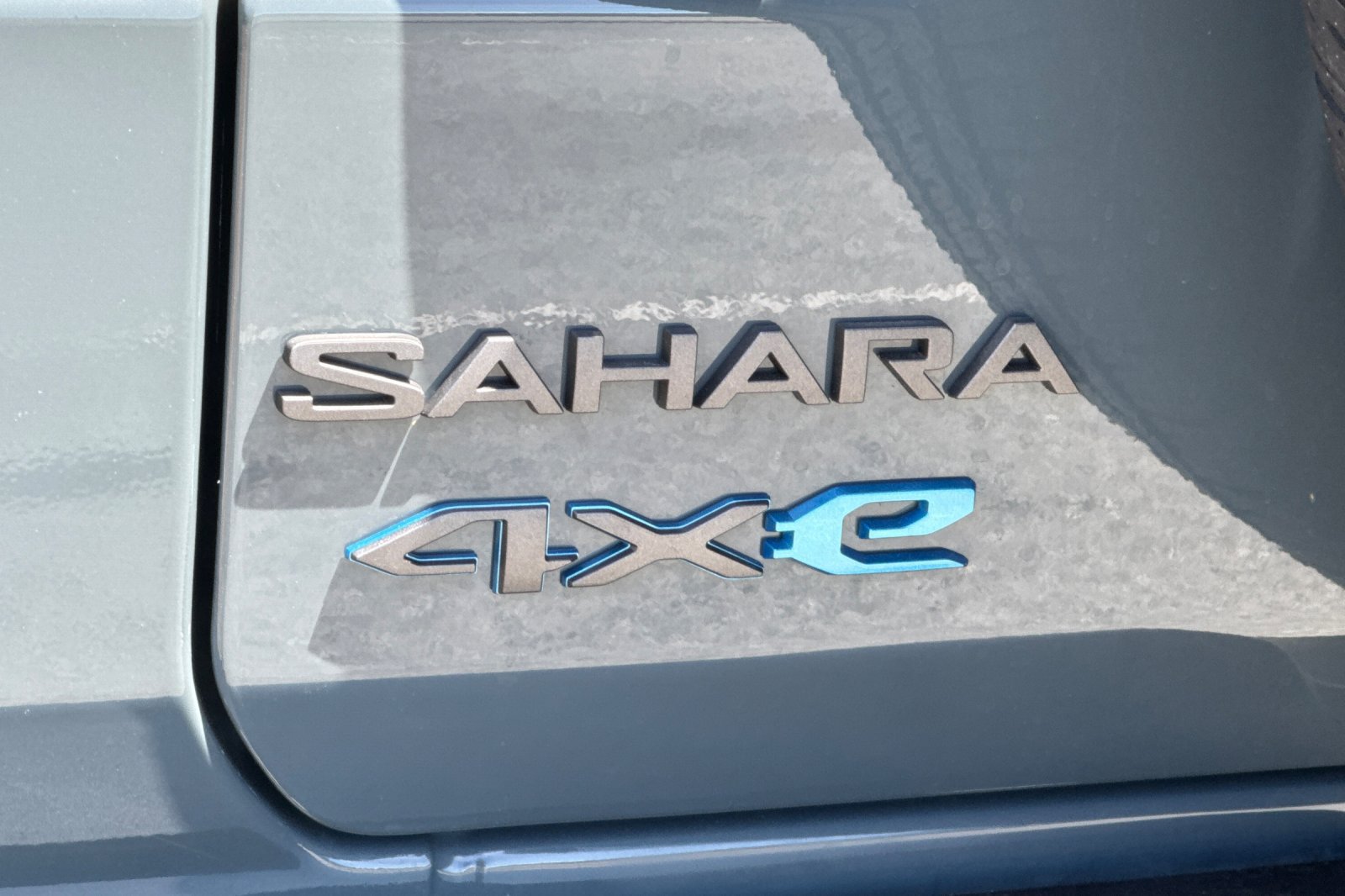 Used 2025 Jeep Wrangler Unlimited Sahara AWD/4WD image 27