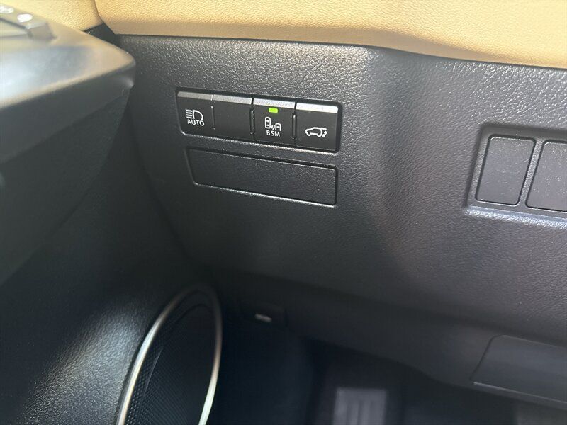 Used 2018 Lexus NX 300h AWD w/ Comfort Package image 37