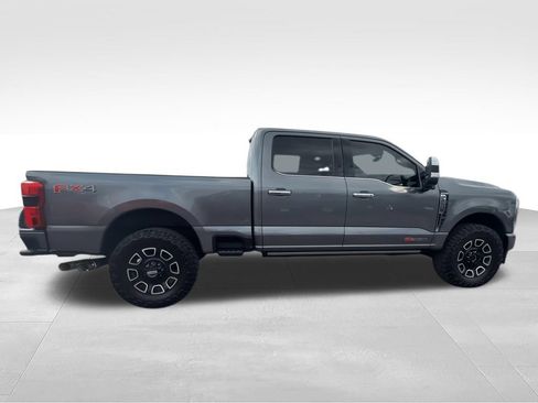 Used 2024 Ford F250 Platinum AWD/4WD image 6