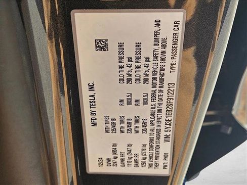 Used 2025 Tesla Model 3 Long Range image 25