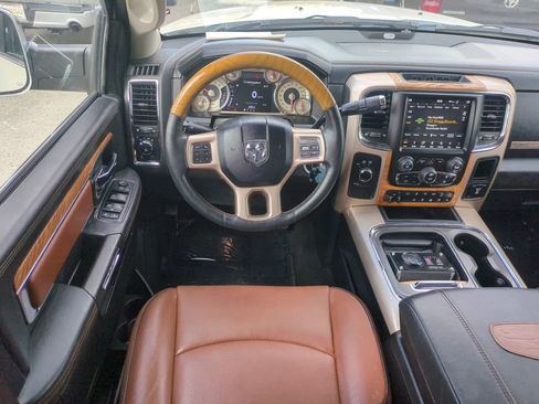 Used 2018 RAM 2500 Longhorn image 17