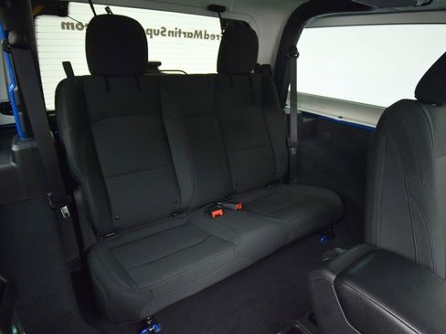 Used 2022 Jeep Wrangler Sport AWD/4WD image 23