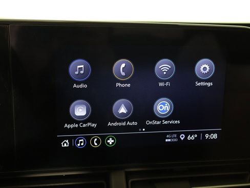 Used 2025 Chevrolet Trax RS image 39