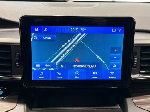 Used 2020 Ford Explorer Limited AWD/4WD image 12