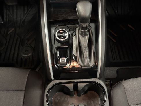 Used 2024 Chevrolet Colorado Trail Boss w/ Advanced Trailering Package image 15