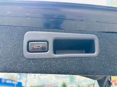 Used 2010 Lexus RX 450h AWD image 22