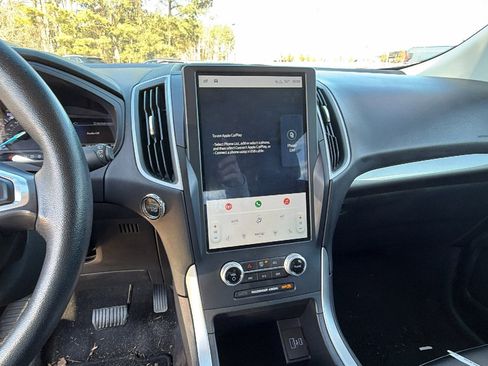 Used 2023 Ford Edge SEL image 31