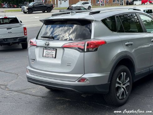Used 2017 Toyota RAV4 LE w/ All Weather Liner Package AWD/4WD image 39