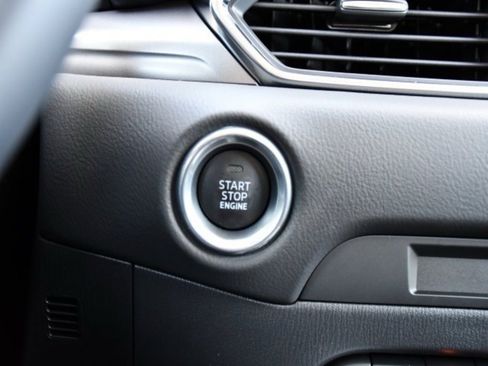 New 2025 MAZDA CX-5 AWD 2.5 S w/ Select Package image 15