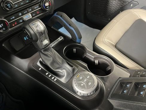 Used 2024 Ford Bronco Wildtrak image 33